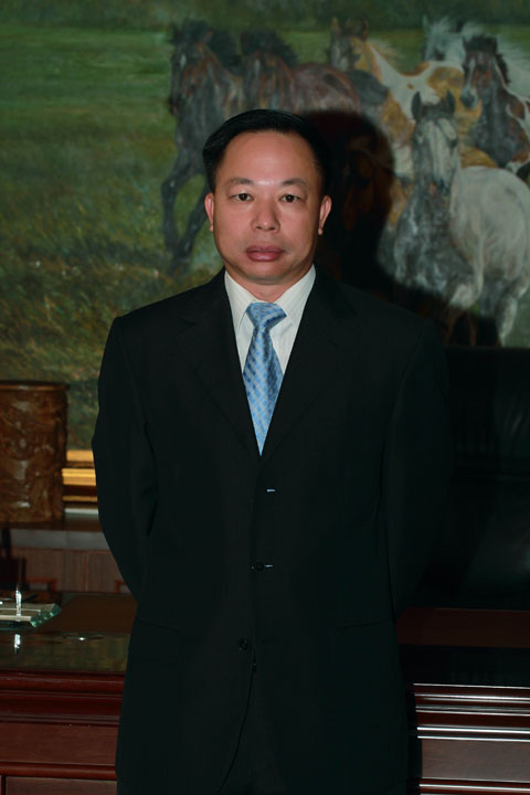 广东草莓视频下载黄精工建材有限公司董事长、总经理 叶荣恒先生.jpg